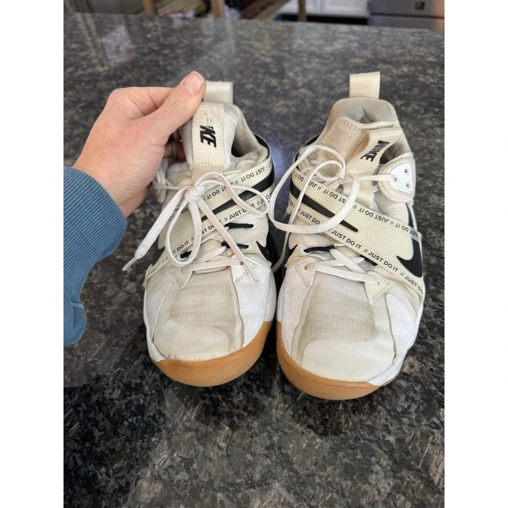 Nike React Hyperset White Black Gum Women's Sz‎ 7.5 Volleyball Shoes CI2956-100
